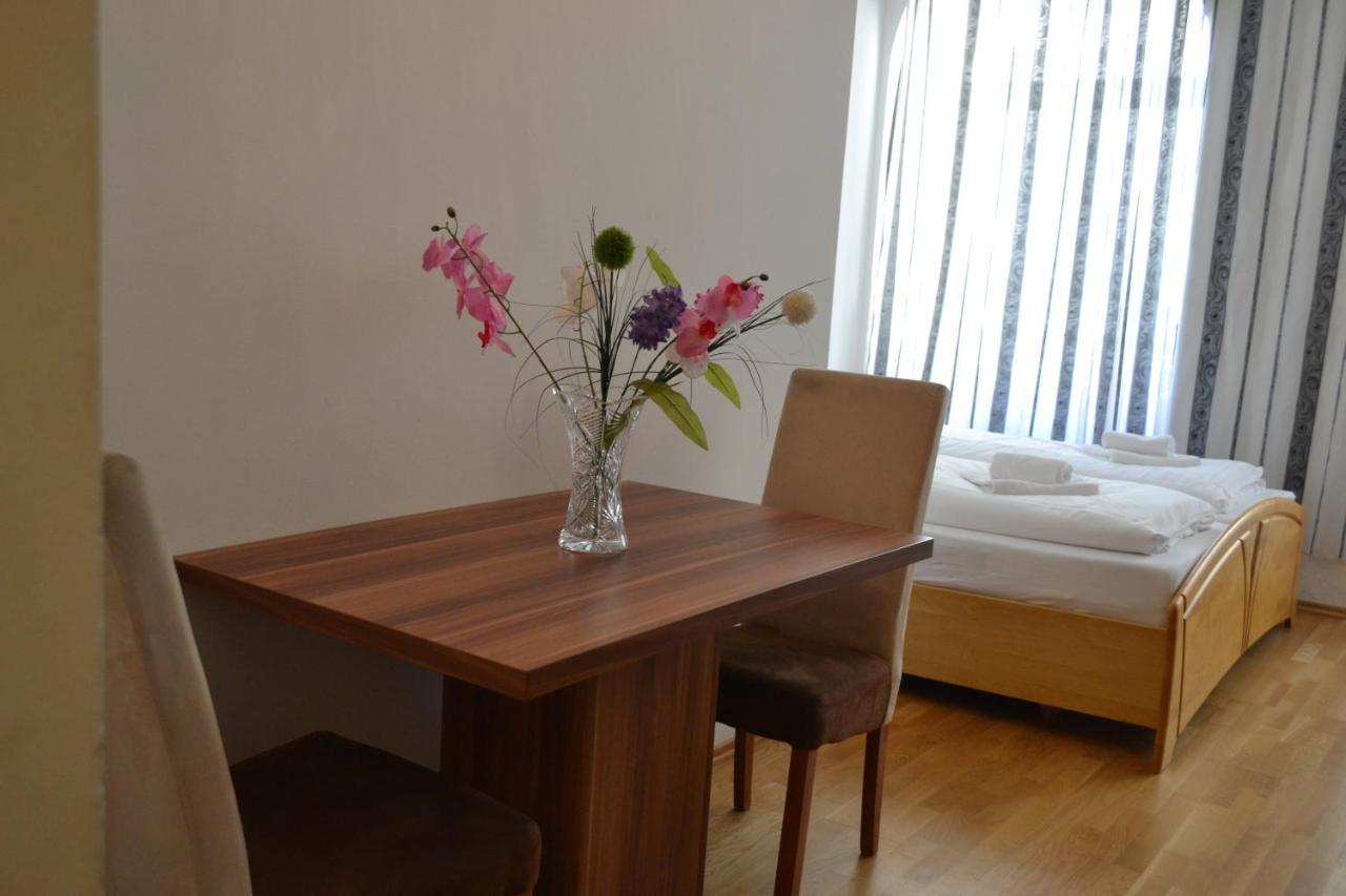 Goldfisch Apartment Taborstrasse Відень Екстер'єр фото